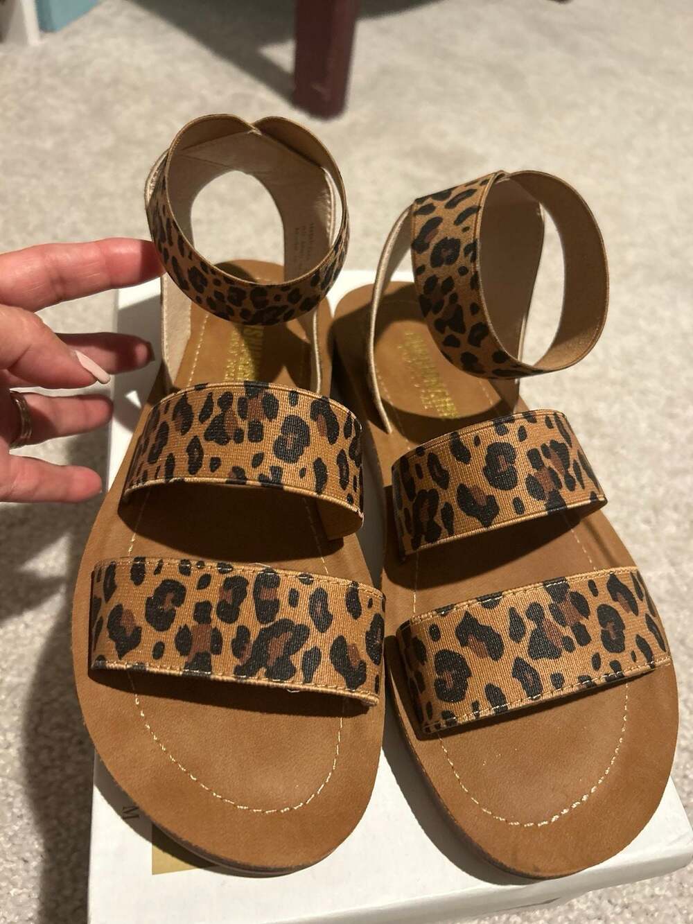 Women’s sandal leopard print